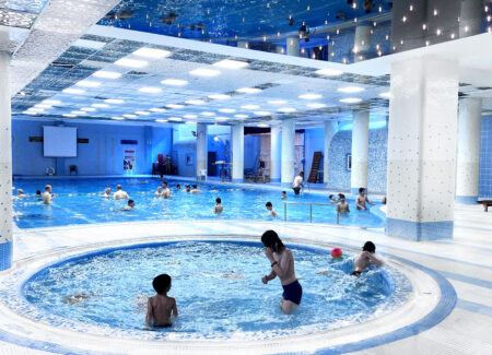 مجموعه ورزشی استخر یادیاران